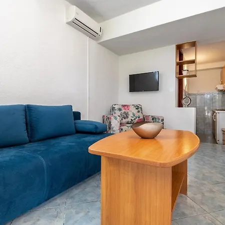 Apartament Tamaris *